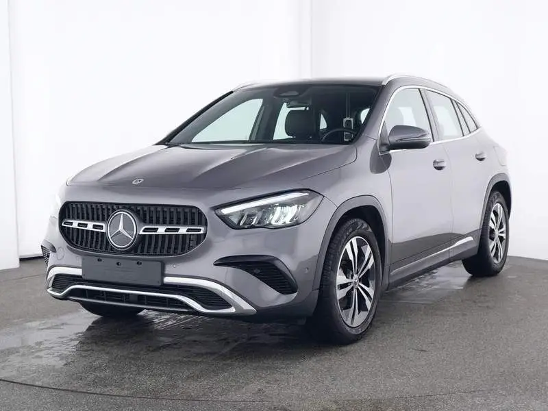 Photo 1 : Mercedes-benz Classe Gla 2023 Petrol