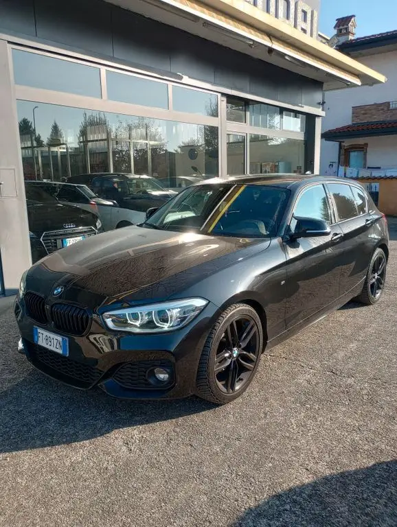 Photo 1 : Bmw Serie 1 2019 Diesel