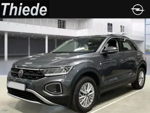 Photo 1 : Volkswagen T-roc 2023 Essence