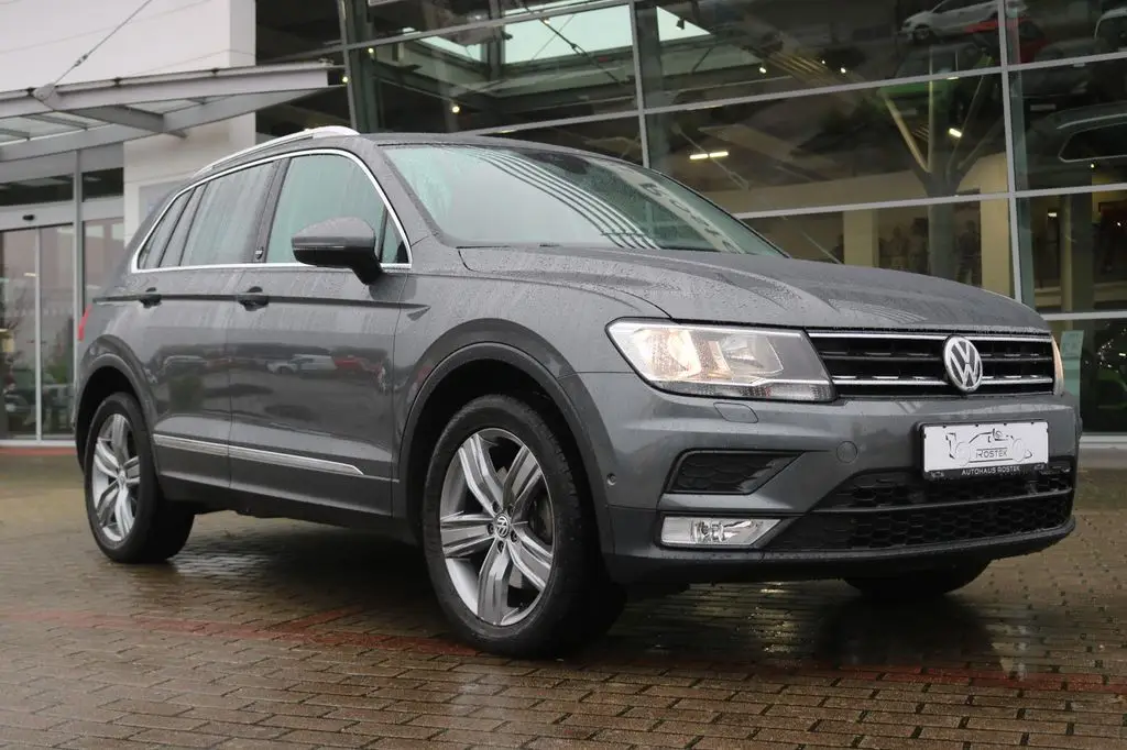 Photo 1 : Volkswagen Tiguan 2017 Essence