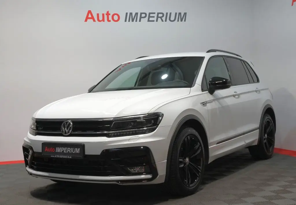 Photo 1 : Volkswagen Tiguan 2020 Petrol