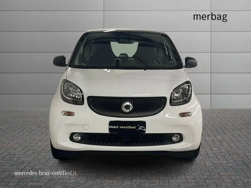 Photo 1 : Smart Fortwo 2019 Petrol