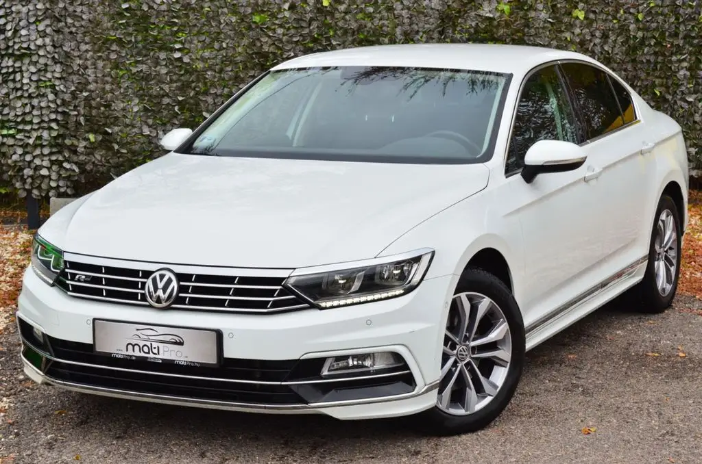 Photo 1 : Volkswagen Passat 2019 Diesel