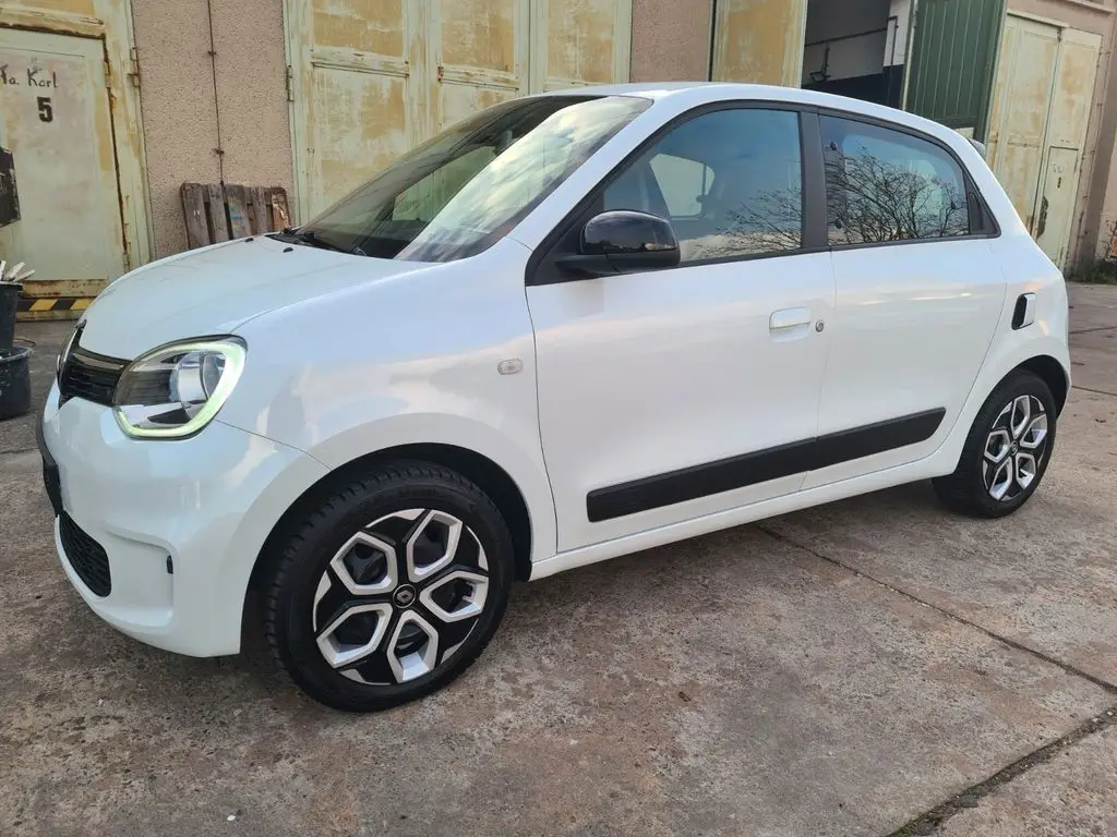 Photo 1 : Renault Twingo 2022 Petrol