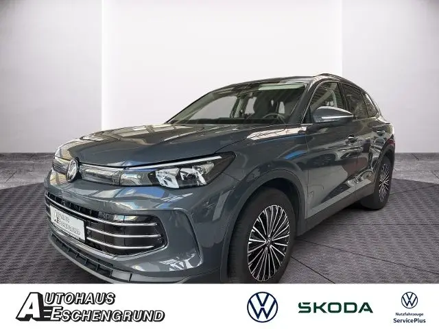 Photo 1 : Volkswagen Tiguan 2024 Petrol