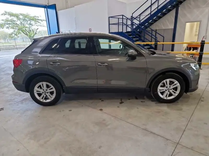 Photo 1 : Audi Q3 2020 Diesel