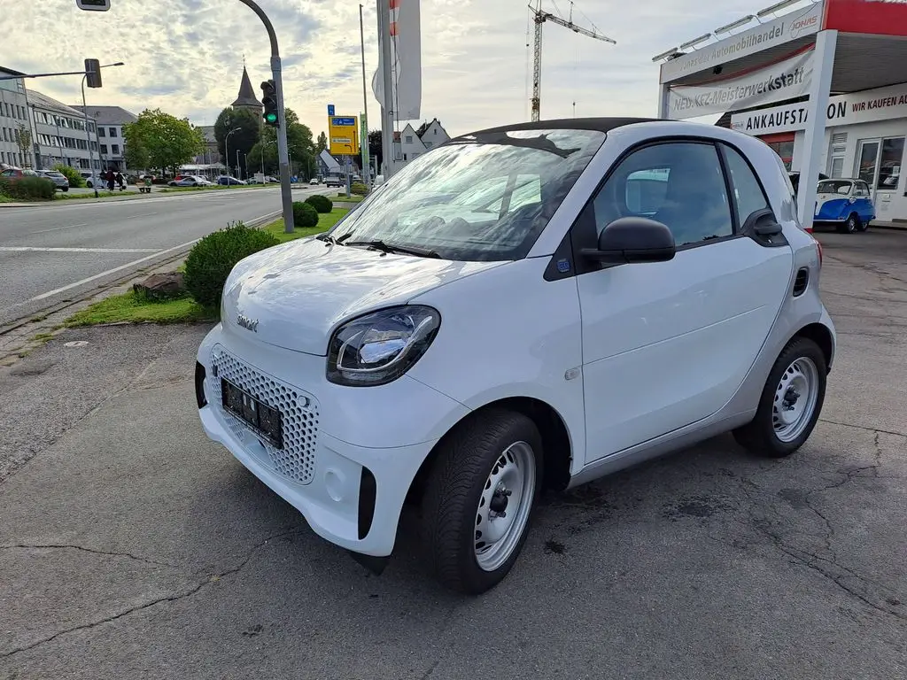 Photo 1 : Smart Fortwo 2021 Non renseigné