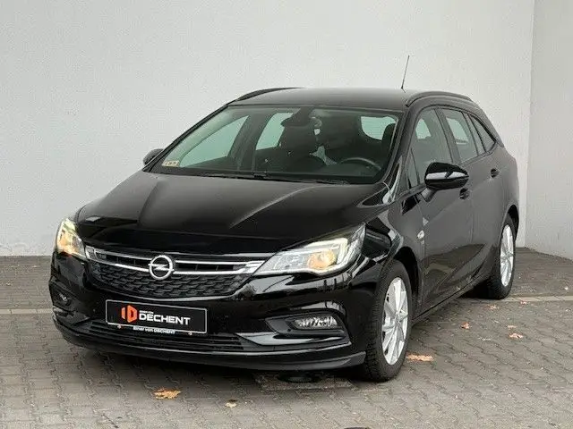 Photo 1 : Opel Astra 2019 Diesel