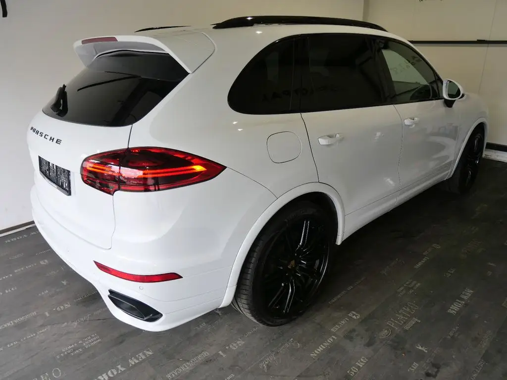 Photo 1 : Porsche Cayenne 2015 Diesel