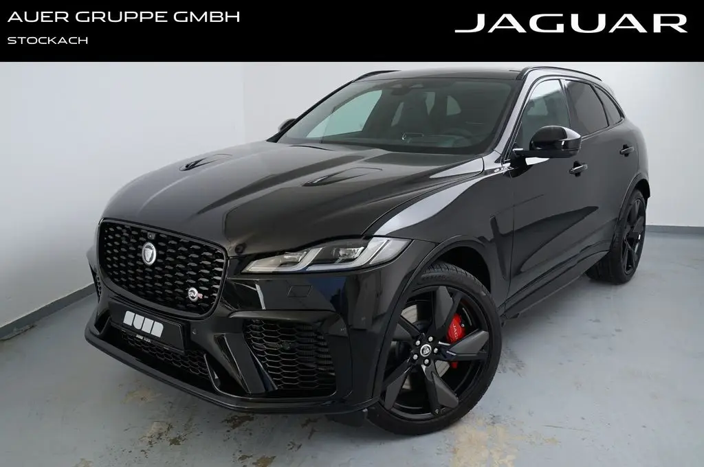 Photo 1 : Jaguar F-pace 2024 Essence