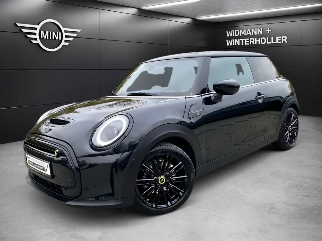 Photo 1 : Mini Cooper 2023 Non renseigné