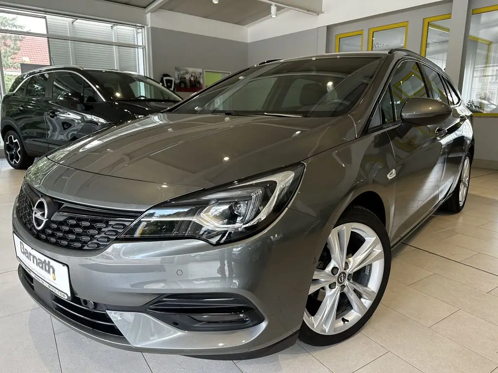 Photo 1 : Opel Astra 2020 Petrol