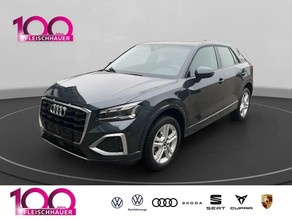 Photo 1 : Audi Q2 2021 Petrol