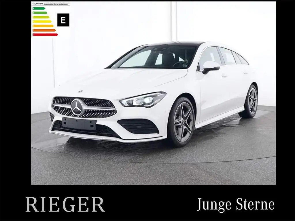 Photo 1 : Mercedes-benz Classe Cla 2023 Essence