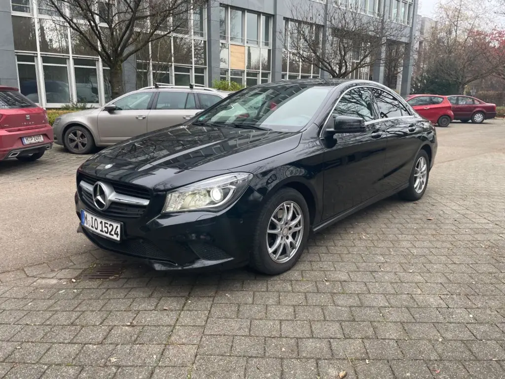 Photo 1 : Mercedes-benz Classe Cla 2016 Essence