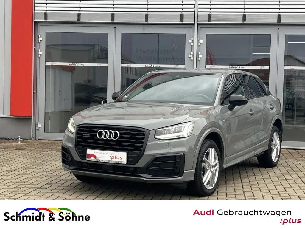 Photo 1 : Audi Q2 2019 Essence