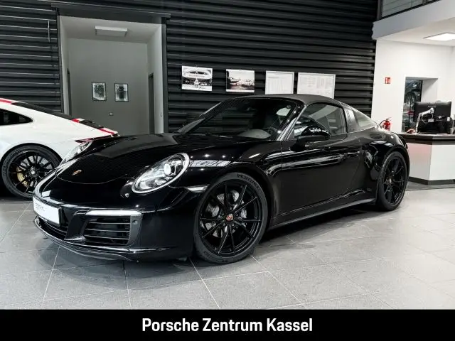 Photo 1 : Porsche 911 2018 Petrol