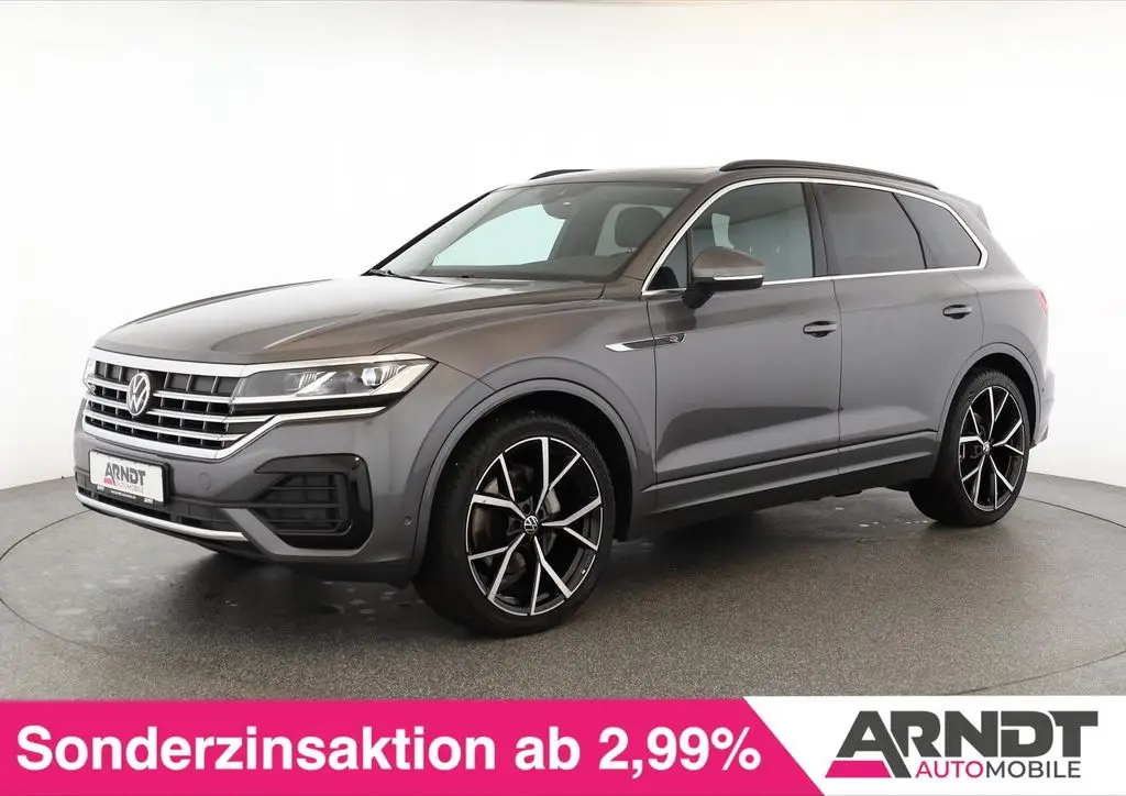 Photo 1 : Volkswagen Touareg 2023 Diesel