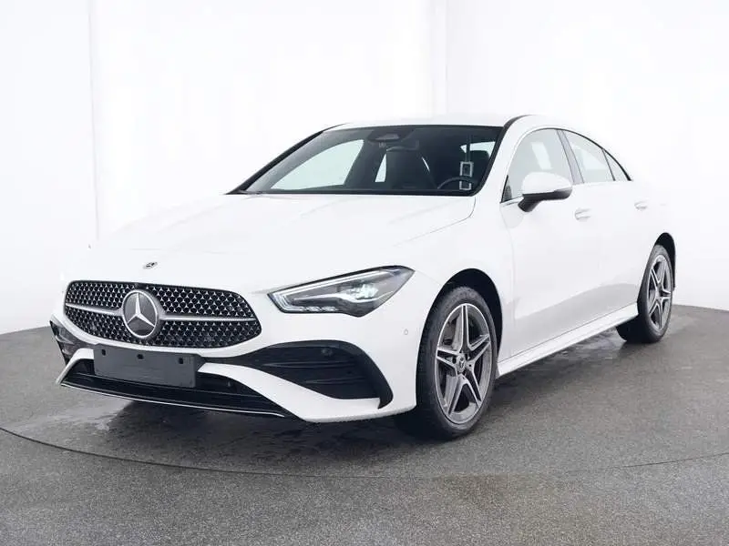 Photo 1 : Mercedes-benz Classe Cla 2023 Hybride