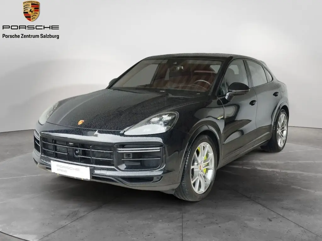 Photo 1 : Porsche Cayenne 2019 Hybride