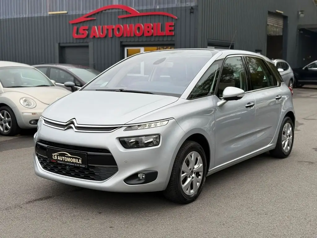 Photo 1 : Citroen C4 2014 Petrol