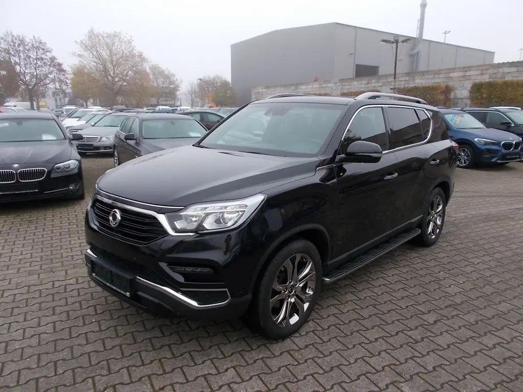 Photo 1 : Ssangyong Rexton 2019 Diesel