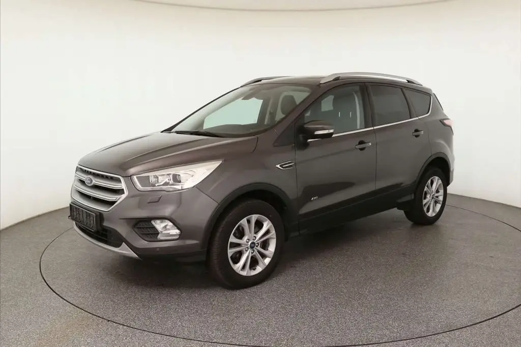 Photo 1 : Ford Kuga 2018 Essence