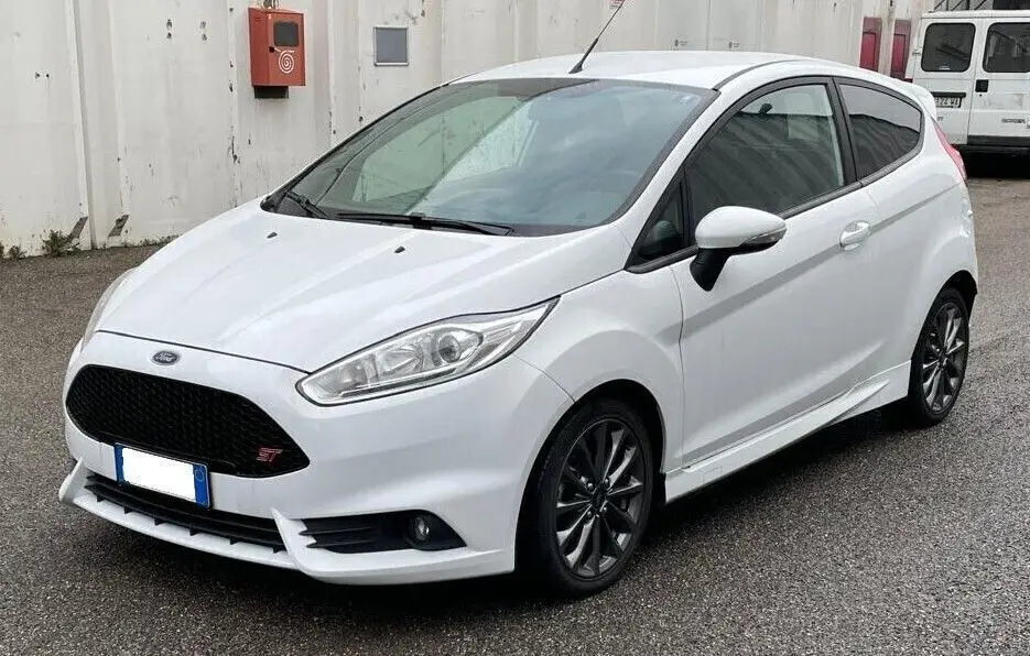 Photo 1 : Ford Fiesta 2017 Diesel