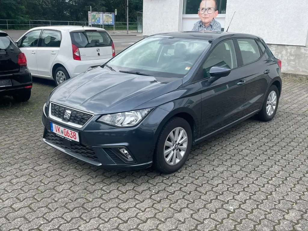 Photo 1 : Seat Ibiza 2019 Essence