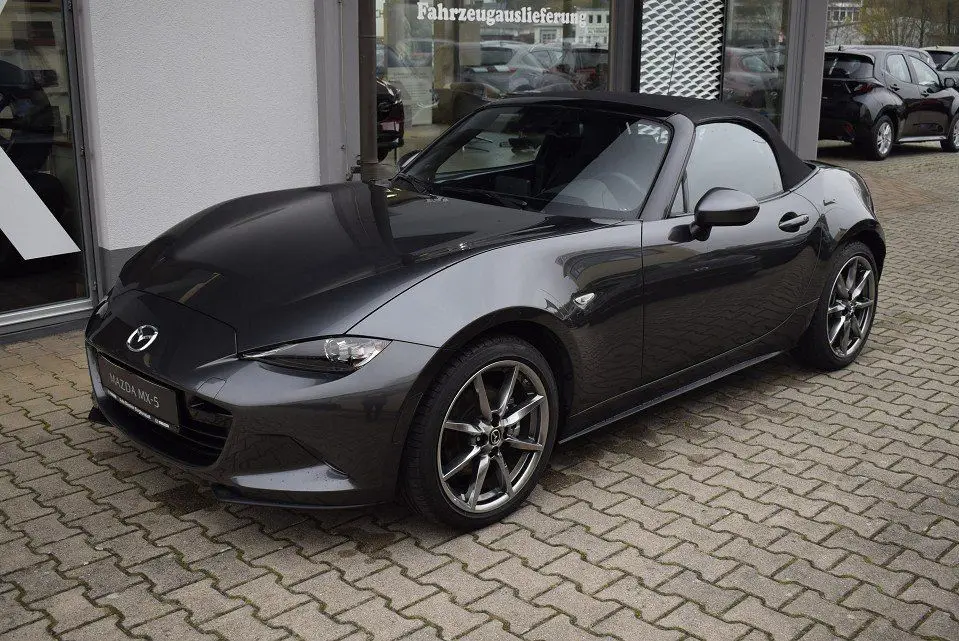 Photo 1 : Mazda Mx-5 2023 Petrol