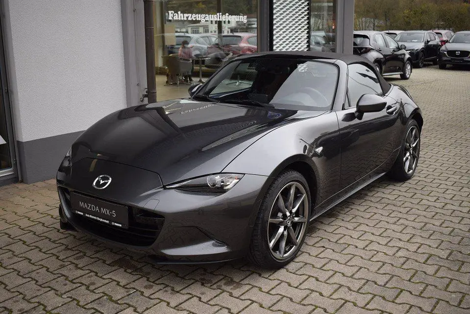 Photo 1 : Mazda Mx-5 2023 Petrol