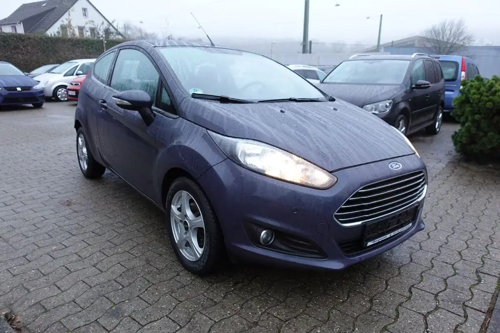 Photo 1 : Ford Fiesta 2015 Petrol