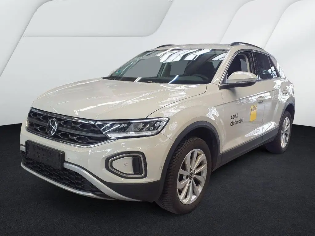 Photo 1 : Volkswagen T-roc 2023 Essence