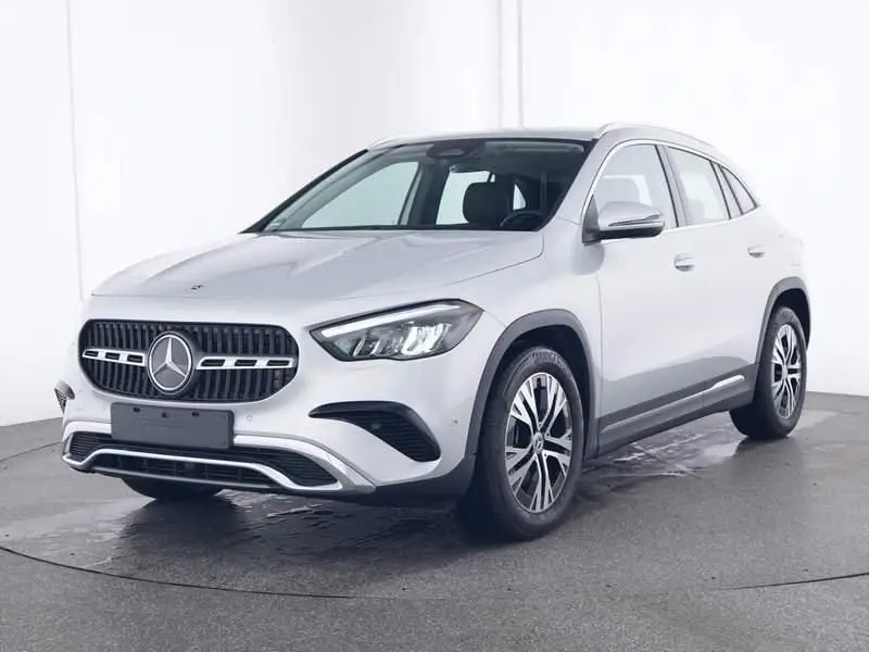 Photo 1 : Mercedes-benz Classe Gla 2023 Petrol