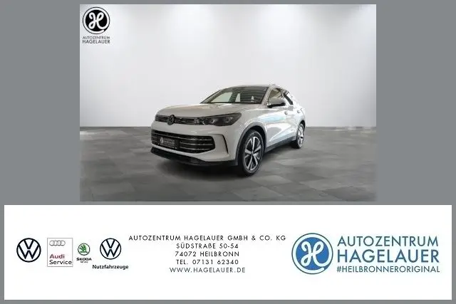 Photo 1 : Volkswagen Tiguan 2024 Essence