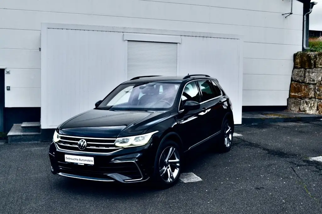 Photo 1 : Volkswagen Tiguan 2020 Essence