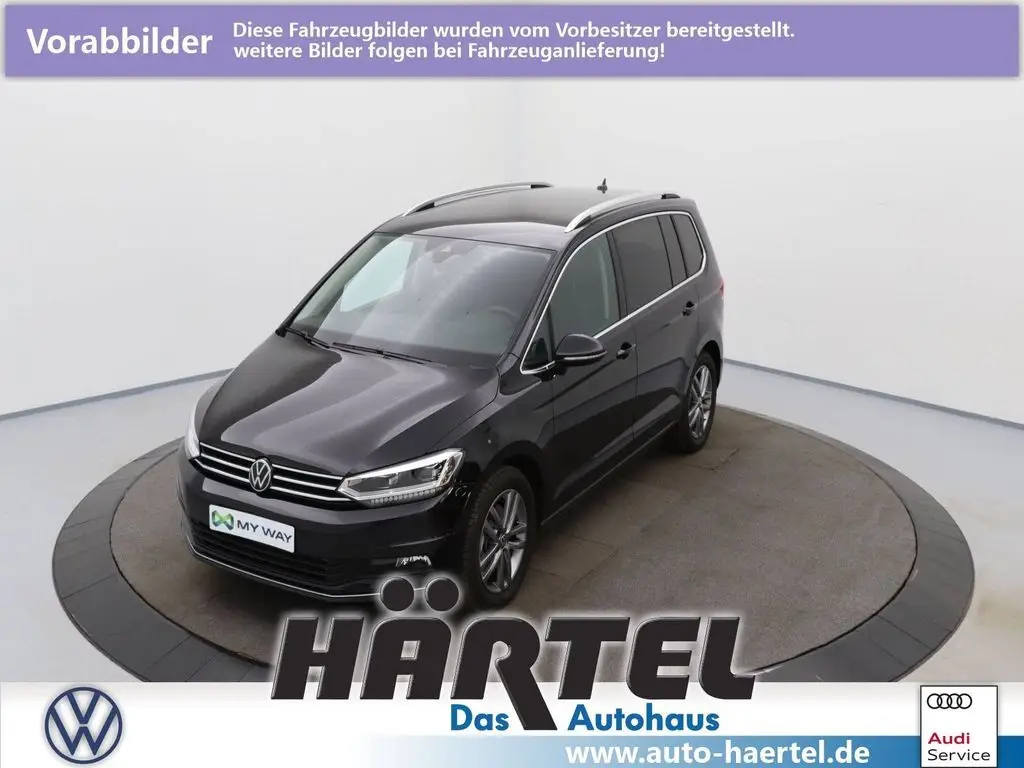 Photo 1 : Volkswagen Touran 2024 Petrol