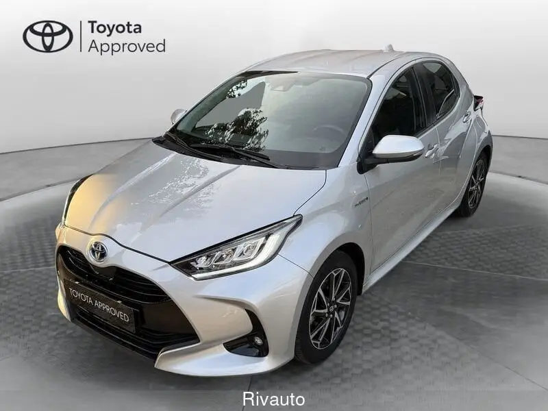 Photo 1 : Toyota Yaris 2020 Hybride