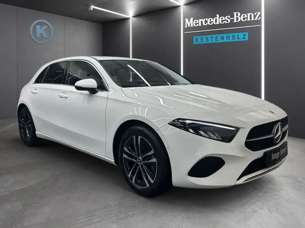 Photo 1 : Mercedes-benz Classe A 2023 Essence