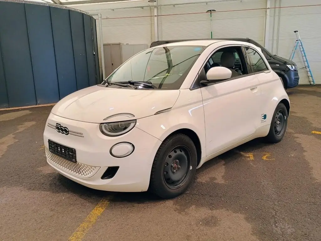 Photo 1 : Fiat 500 2021 Non renseigné