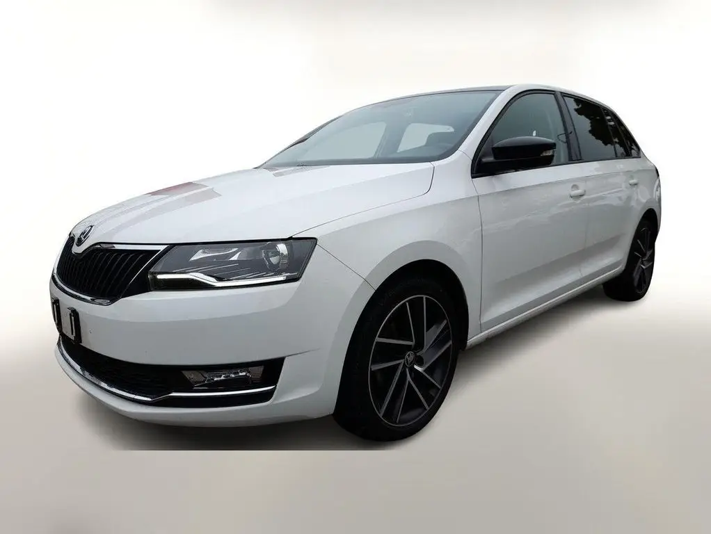 Photo 1 : Skoda Rapid 2018 Petrol