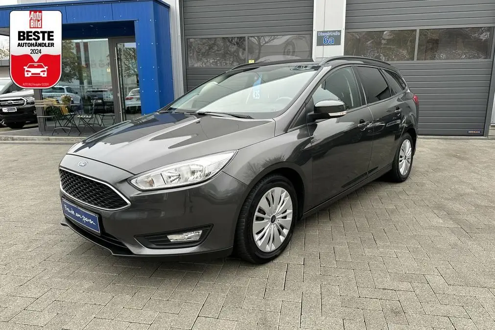 Photo 1 : Ford Focus 2018 Essence