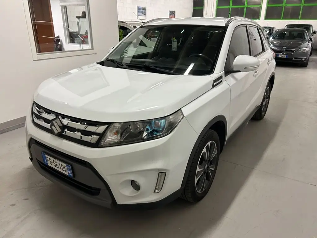 Photo 1 : Suzuki Vitara 2015 Diesel