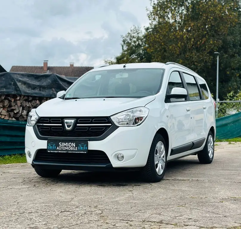 Photo 1 : Dacia Lodgy 2017 Petrol