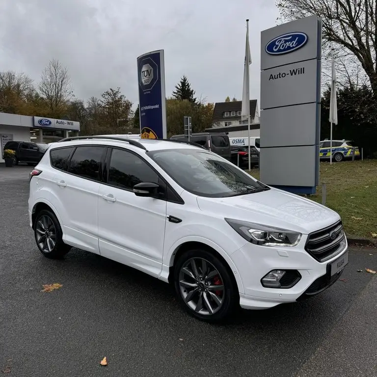 Photo 1 : Ford Kuga 2019 Petrol