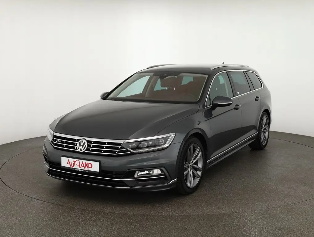 Photo 1 : Volkswagen Passat 2020 Petrol