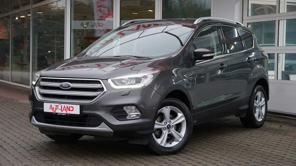 Photo 1 : Ford Kuga 2018 Petrol