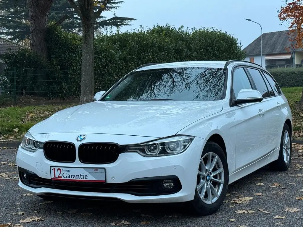 Photo 1 : Bmw Serie 3 2018 Petrol