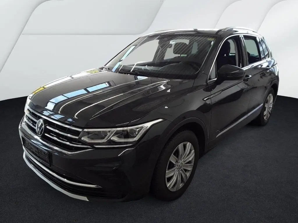 Photo 1 : Volkswagen Tiguan 2022 Diesel