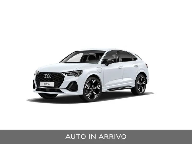 Photo 1 : Audi Q3 2021 Autres